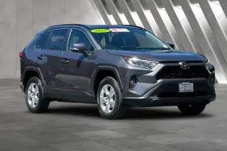 Toyota RAV4 2021 XLE 4dr SUV
