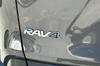 Toyota RAV4 2021 XLE 4dr SUV