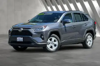 Toyota RAV4 2021 XLE 4dr SUV
