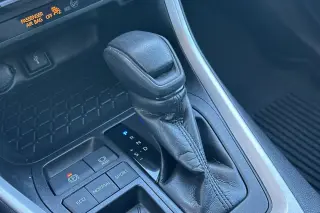 Toyota RAV4 2021 XLE 4dr SUV