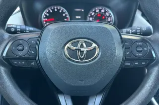Toyota RAV4 2021 XLE 4dr SUV