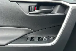 Toyota RAV4 Hybrid 2025 AWD LE 4dr SUV