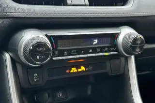 Toyota RAV4 Hybrid 2025 AWD LE 4dr SUV