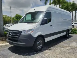 Mercedes-Benz Sprinter 2023 2500 3dr 170 in. WB High Roof Cargo Van (2.0L Gas I4)