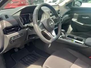 Nissan Sentra 2025 SR 4dr Sedan