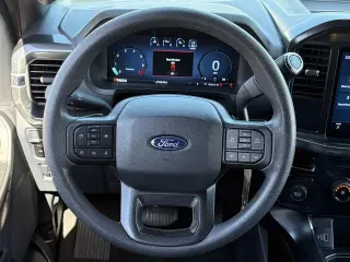 Ford F-150 2025 4x2 STX 4dr SuperCrew 5.5 ft. SB