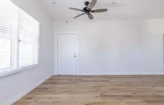 1 Bedroom Apt In Koreatown