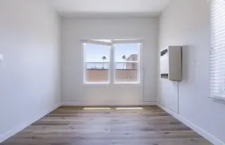 1 Bedroom Apt In Koreatown