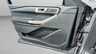 Ford Explorer 2022 XLT 4dr SUV