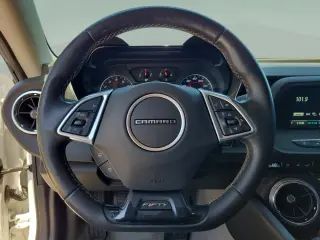 Chevrolet Camaro 2017 LS 2dr Coupe