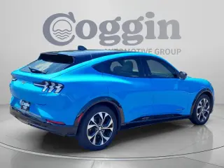 Ford Mustang Mach-E 2022 AWD Premium 4dr SUV
