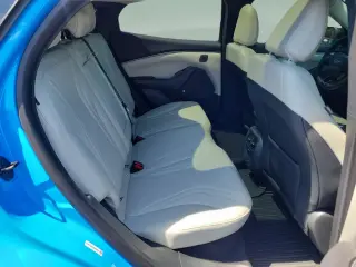 Ford Mustang Mach-E 2022 AWD Premium 4dr SUV