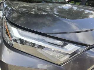 Toyota RAV4 2023 XLE Premium 4dr SUV