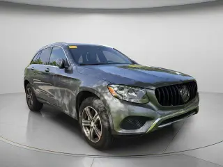 Mercedes-Benz GLC 2017 GLC 300 4dr SUV