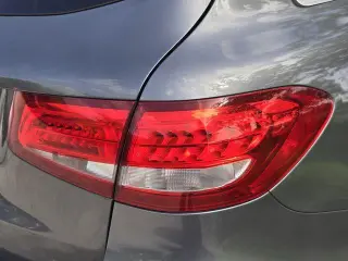 Mercedes-Benz GLC 2017 GLC 300 4dr SUV