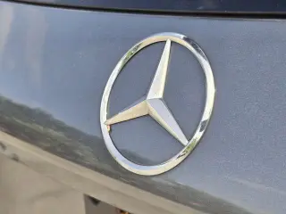 Mercedes-Benz GLC 2017 GLC 300 4dr SUV