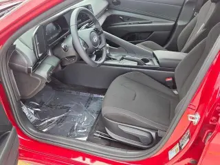 Hyundai ELANTRA 2025 SEL Sport 4dr Sedan