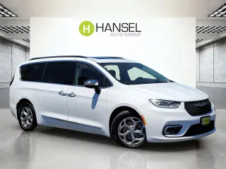 Chrysler Pacifica 2023 Limited 4dr Mini-Van