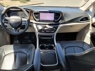 Chrysler Pacifica 2023 Limited 4dr Mini-Van