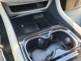 Chrysler Pacifica 2023 Limited 4dr Mini-Van