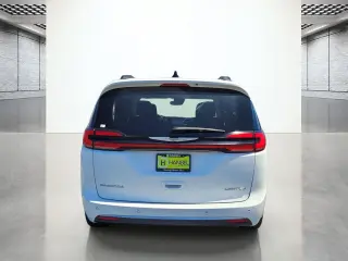 Chrysler Pacifica 2023 Limited 4dr Mini-Van