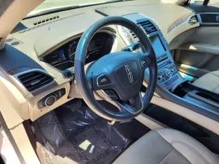 Lincoln MKZ Hybrid 2017 Reserve 4dr Sedan
