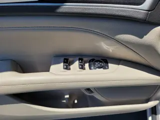 Lincoln MKZ Hybrid 2017 Reserve 4dr Sedan