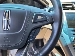 Lincoln MKZ Hybrid 2017 Reserve 4dr Sedan