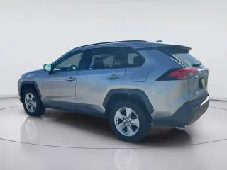 Toyota RAV4 2021 XLE 4dr SUV
