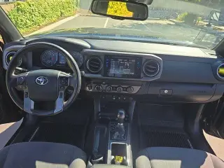 Toyota Tacoma 2019 4x4 TRD Sport 4dr Double Cab 6.1 ft LB