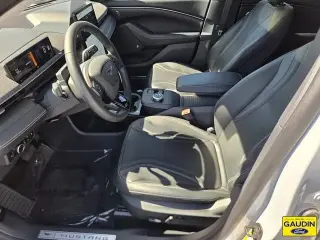 Ford Mustang Mach-E 2023 AWD Premium 4dr SUV