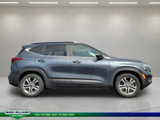 Kia Seltos 2021 AWD S 4dr SUV