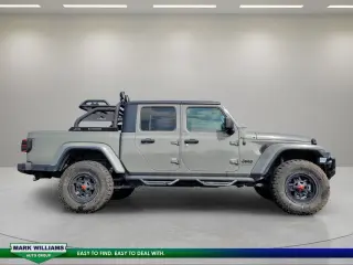 Jeep Gladiator 2021 4x4 California Edition 4dr Crew Cab 5.0 ft. SB