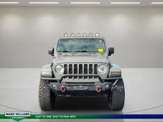 Jeep Gladiator 2021 4x4 California Edition 4dr Crew Cab 5.0 ft. SB