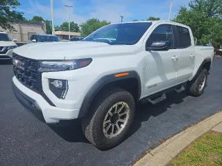 GMC Canyon 2024 4x2 Elevation 4dr Crew Cab 5 ft. SB