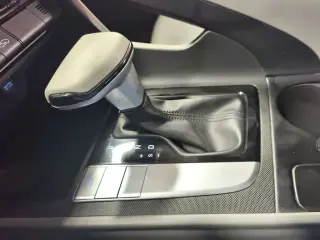 Hyundai ELANTRA 2023 SEL 4dr Sedan