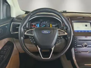 Ford Edge 2019 AWD Titanium 4dr Crossover