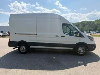Ford Transit 2022 AWD 350 3dr LWB High Roof Cargo Van