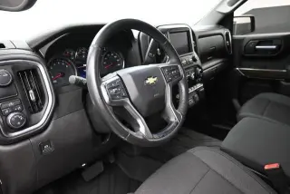 Chevrolet Silverado 1500 2021 4x2 LT 4dr Crew Cab 5.8 ft. SB