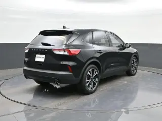 Ford Escape 2021 SE 4dr SUV