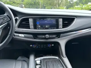 Buick Enclave 2024 4x4 Premium 4dr Crossover