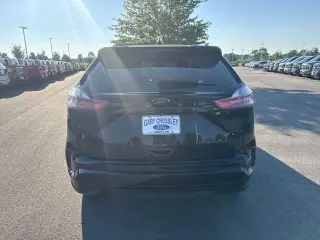 Ford Edge 2023 AWD SE 4dr Crossover