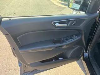 Ford Edge 2023 AWD SE 4dr Crossover