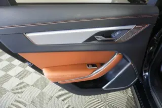 Jaguar XF 2024 AWD P300 R-Dynamic SE 4dr Sedan