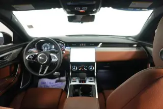 Jaguar XF 2024 AWD P300 R-Dynamic SE 4dr Sedan