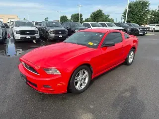 Ford Mustang 2013 V6 2dr Fastback