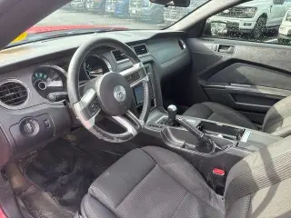 Ford Mustang 2013 V6 2dr Fastback