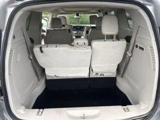 Chrysler Pacifica 2017 Limited 4dr Mini-Van