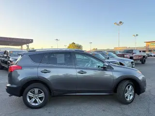 Toyota RAV4 2015 XLE 4dr SUV