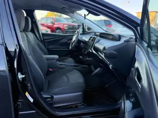 Toyota Prius 2017 Two 4dr Hatchback